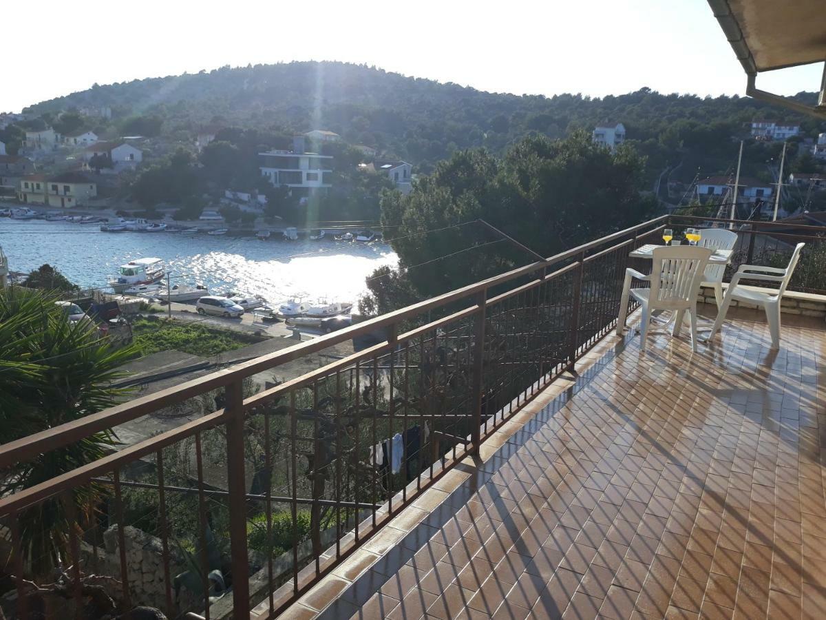 Lanterna * Rogoznica (Sibenik-Knin)