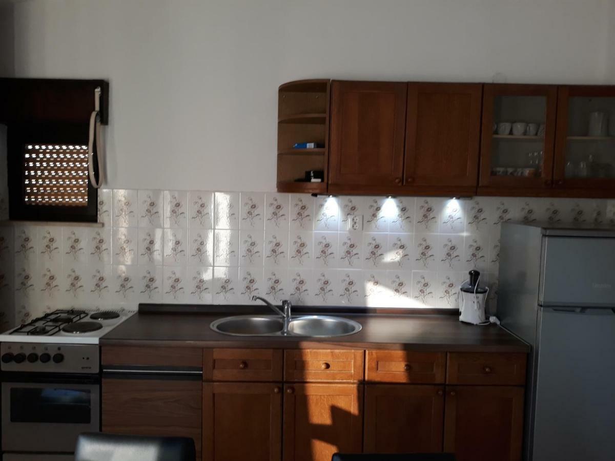 Lanterna * Rogoznica (Sibenik-Knin)